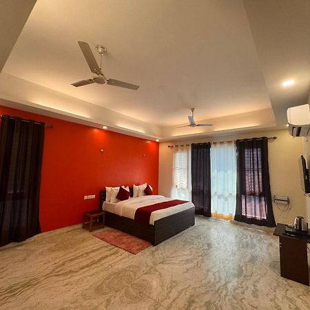 Hl Grand Hotel Lucknow Luaran gambar