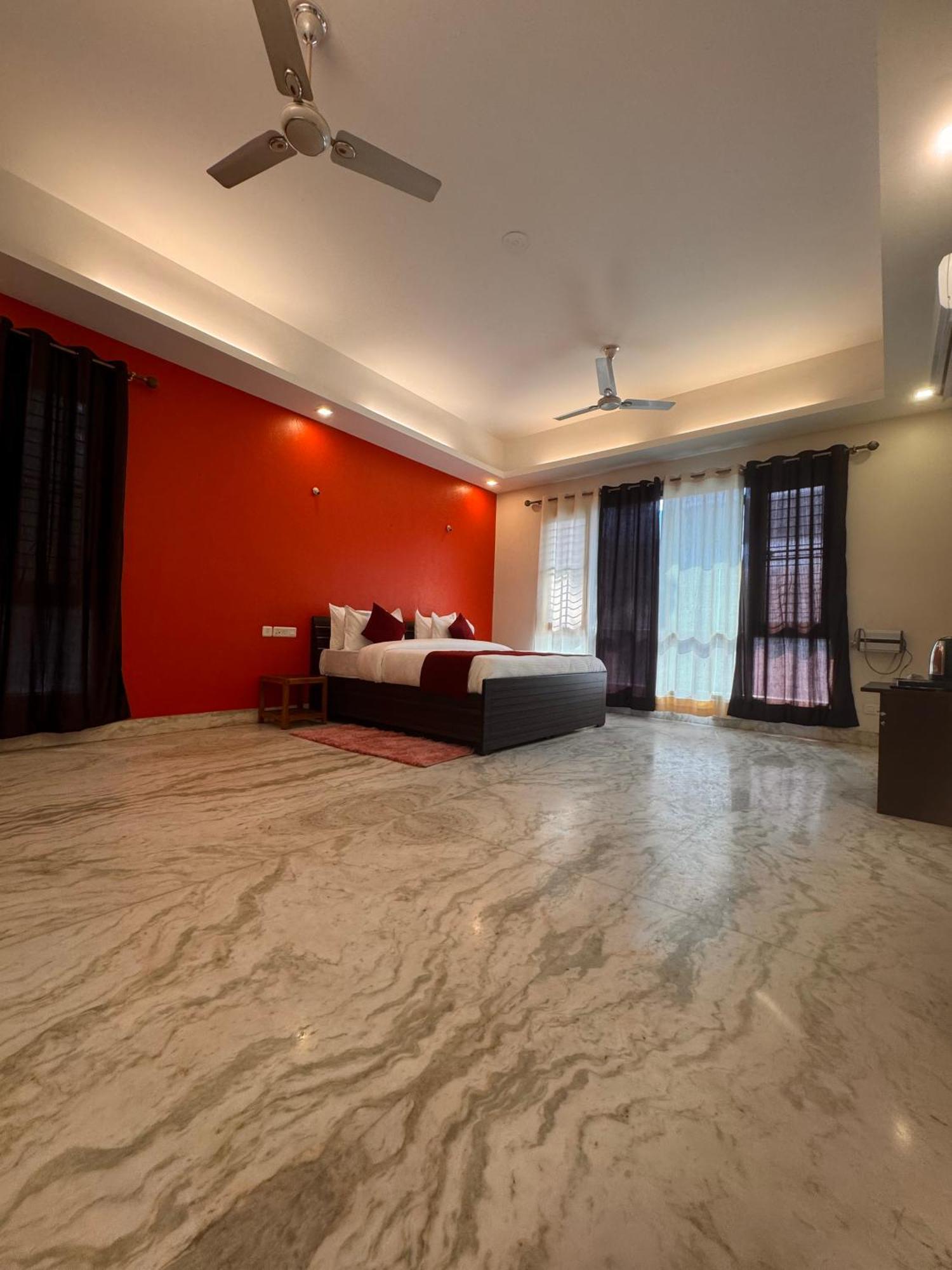 Hl Grand Hotel Lucknow Luaran gambar